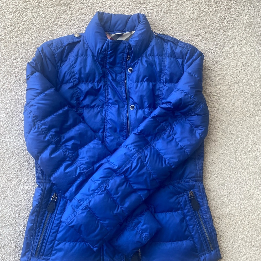 ✨ Women’s Burberry Brit Ski Jacket✨